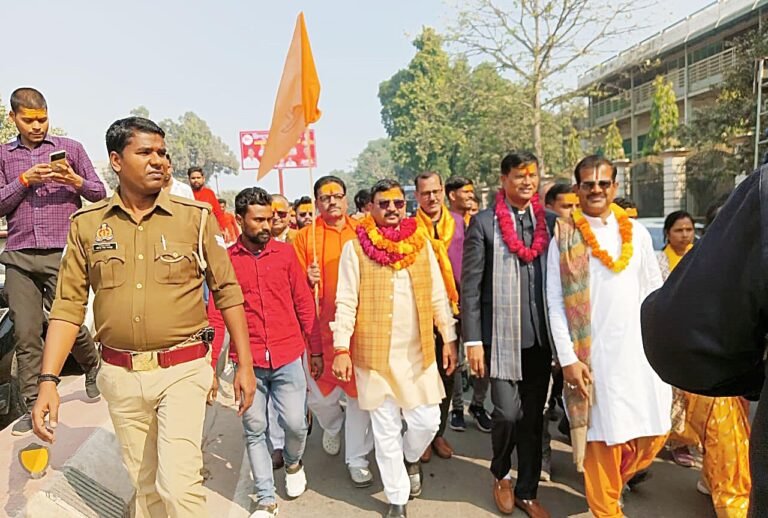 सनातनी युवाओं ने निकाली हिन्दू राष्ट्र निर्माण यात्रा sanatani Hindi sarwadhik news
