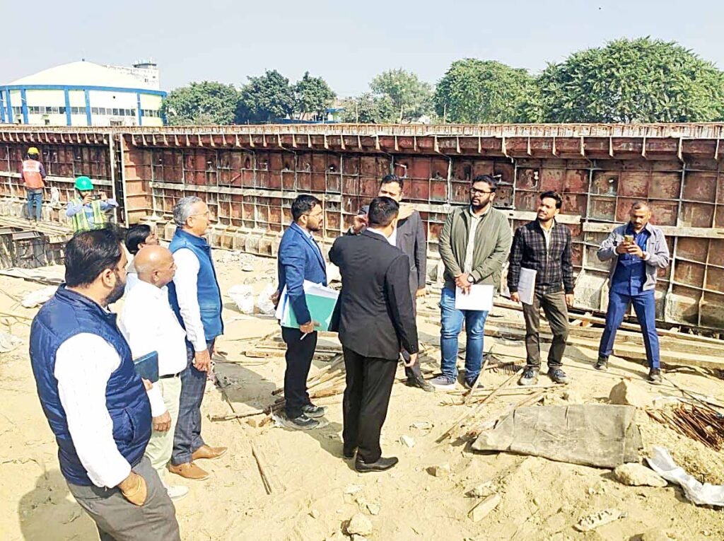 LDA IIM Road to Samtamoolak Sarwadhik News लविप्रा जल्द ही आईआईएम रोड से समतामूलक चौराहे पर फर्राटा भर सकेंगे वाहन