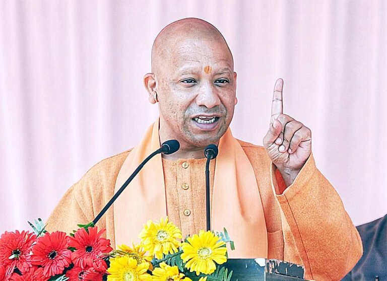 yodi adityanath sarwadhik news मुख्यमंत्री योगी ने बोला हमला कहा, सनातन विरोधी पार्टी है सपा
