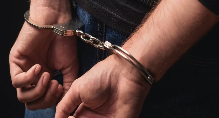 पुलिस मुठभेड़ में चोरो के गिरोह का एक बदमाश गिरफ्तार, एक फरार Sarwadhik News