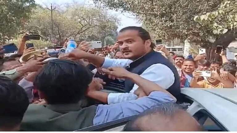 सपा सांसद रुचि वीरा समेत कई नेता हरदोई पहुंचे Sarwadhik News