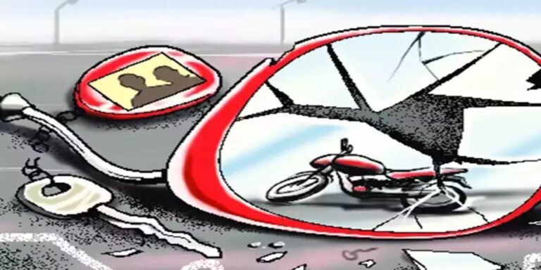 खंभे से टकराई मोटरसाइकिल एक व्यक्ति की मौत Sarwadhik News