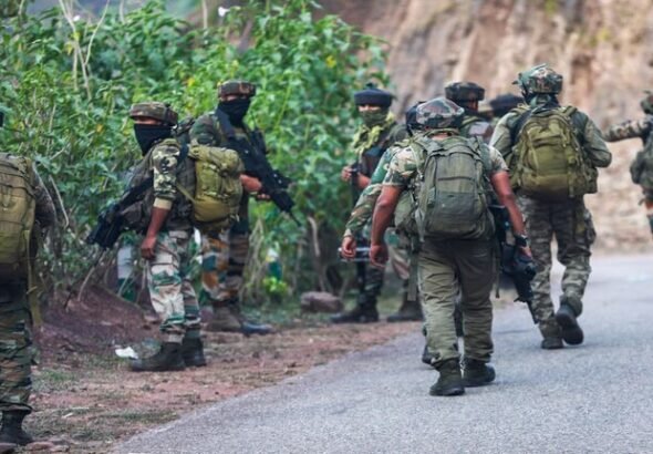 जम्मू-कश्मीर के पहलगाम में हुए आतंकवादी हमले में कई लोगों की मौत, कम से कम 20 घायल Sarwadhik News