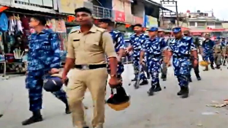 बंगाल पुलिस ने रामनवमी से पहले पूरे प्रदेश में सुरक्षा बढ़ाई Sarwadhik News