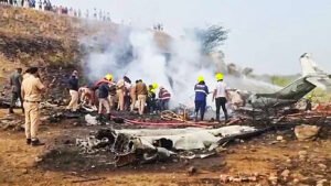 पुणे विमान हादसा: उपमुख्यमंत्री अजित पवार समेत पांच लोगों की मौत, देश में शोक की लहर sarwadhik news