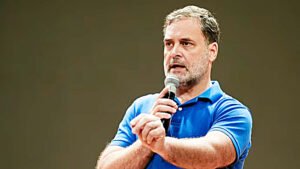 शिक्षक दिवस पर राहुल गांधी का केंद्र सरकार पर हमला
